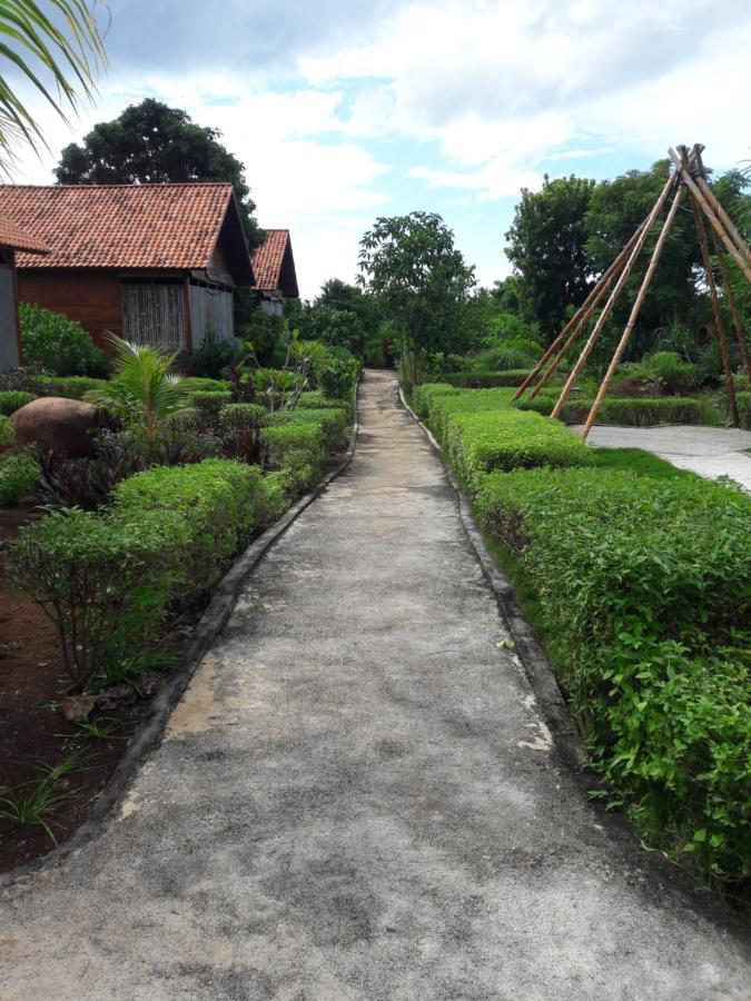 Marind Dive Eco Resort Waha Eksteriør bilde