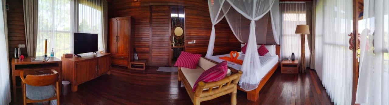 Marind Dive Eco Resort Waha Eksteriør bilde