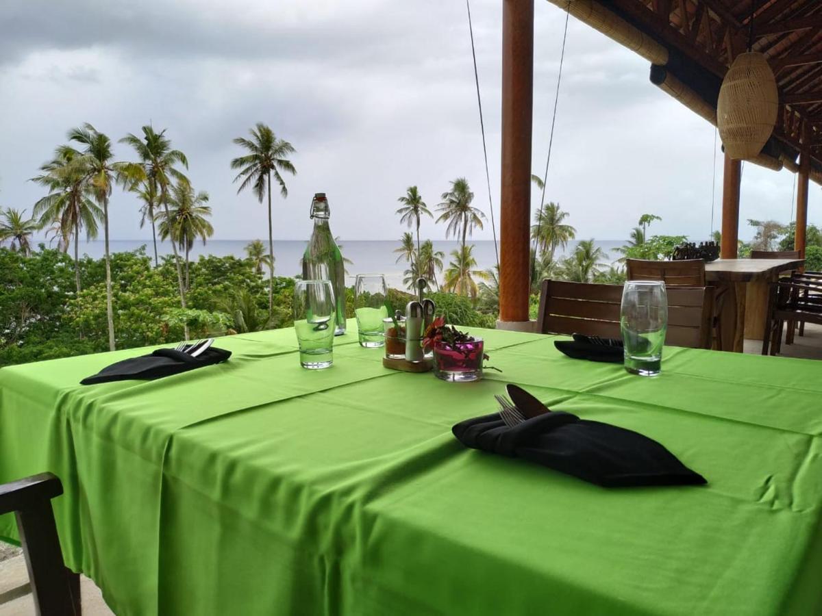 Marind Dive Eco Resort Waha Eksteriør bilde